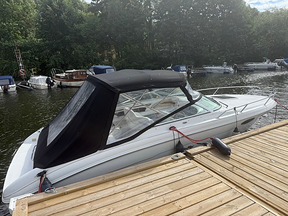 SEA RAY 230 overnighter 9 of 14