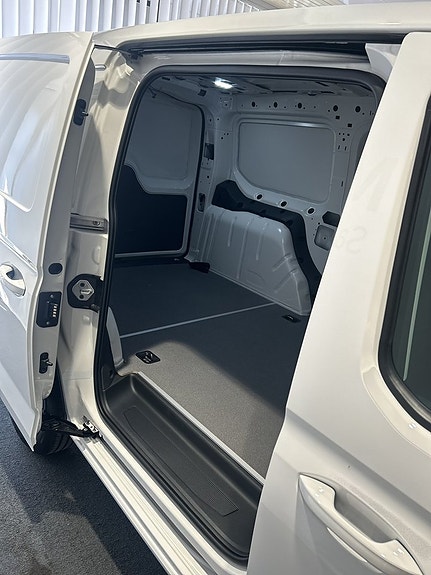Volkswagen Caddy 9 of 15