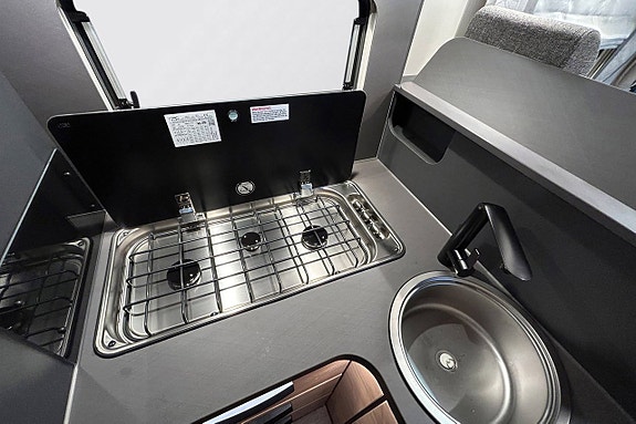 Knaus L!VE I 700 MEG 180hk AUTOMAT LÅNGBÄDDAR ALDE 11 of 30