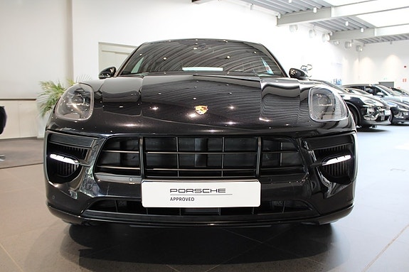 Porsche Macan GTS 6 of 17