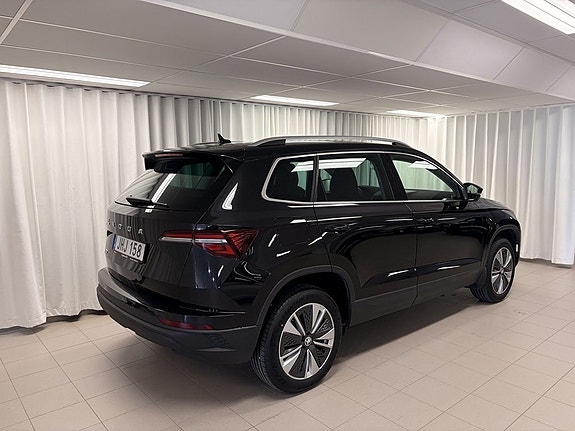 Skoda Karoq 3 of 5