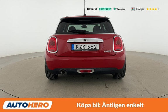 MINI Cooper 4 of 5