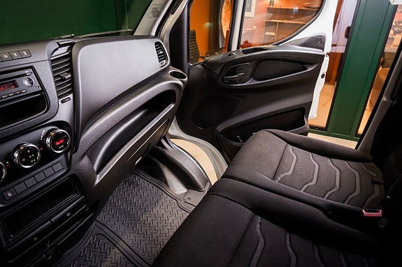 Iveco Daily 15 of 27