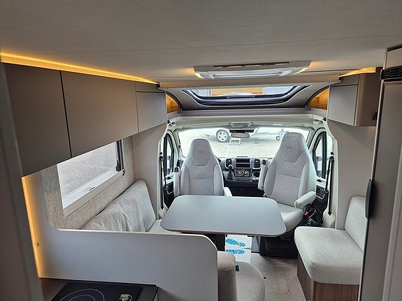 LMC CRUISER 2.0 T750 EL Heavy 180HK Aut Husbil INTRUDUKTIONSERBJUDANDE 15 of 22