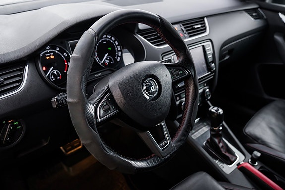 Skoda Octavia RS 12 of 24