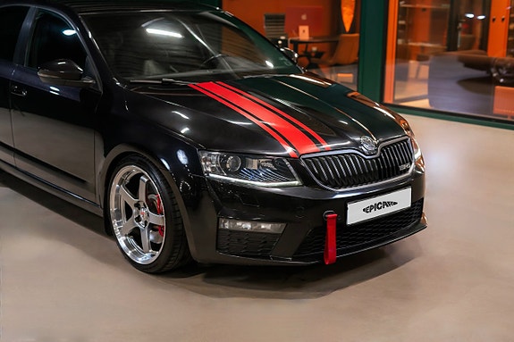 Skoda Octavia RS 2 of 5