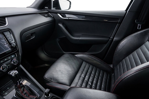 Skoda Octavia RS 18 of 24