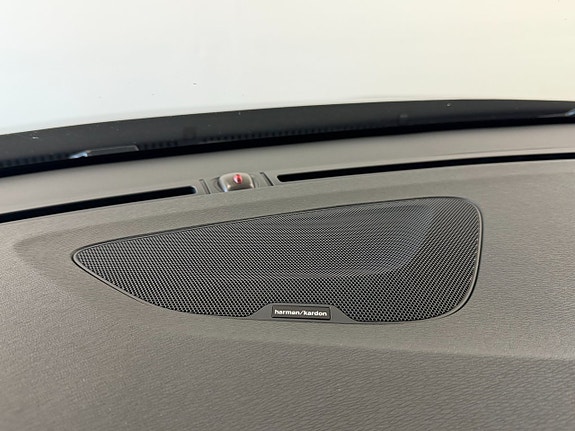 Volvo V60 5 of 28