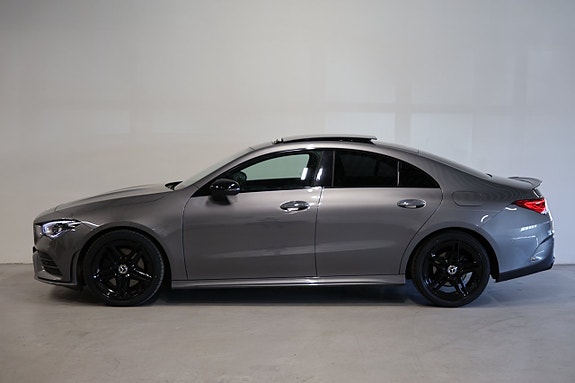 Mercedes-Benz CLA200 4 of 5