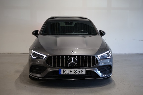 Mercedes-Benz CLA200 2 of 5