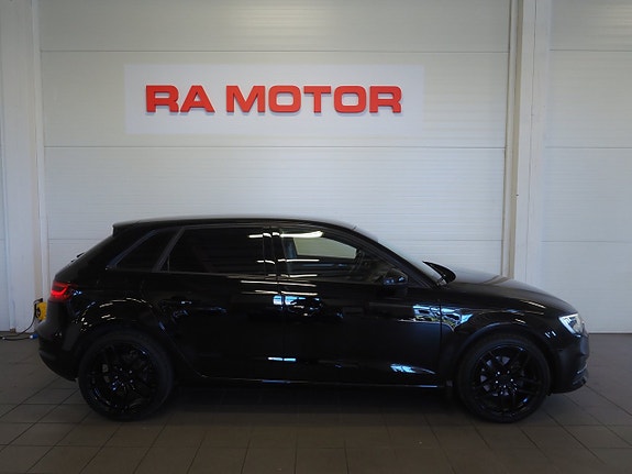 Audi A3 4 of 21