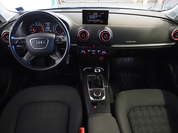 Audi A3 14 of 21