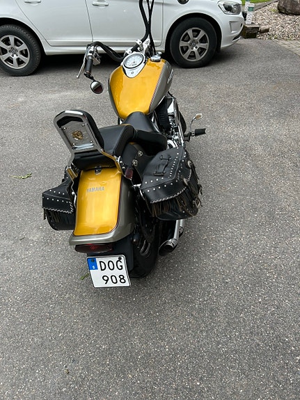 Yamaha XVS1100A 4 of 5