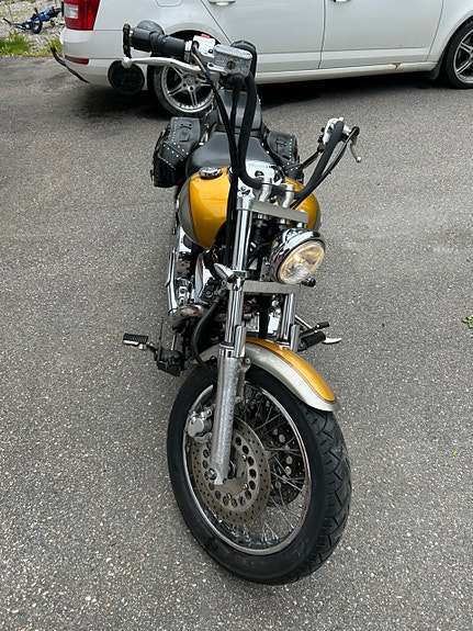 Yamaha XVS1100A 5 of 5