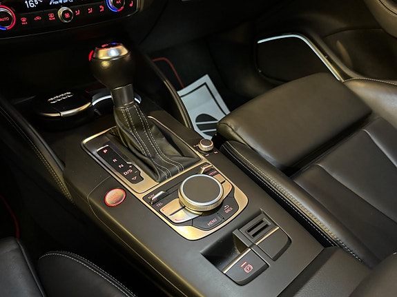 Audi RS3 27 of 29
