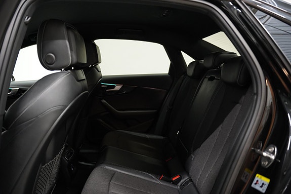 Audi A4 24 of 27