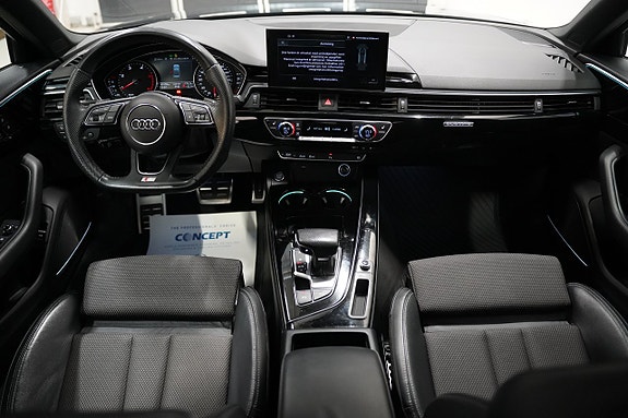 Audi A4 15 of 27