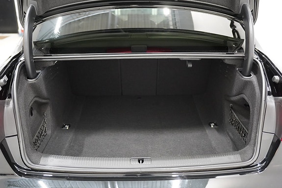 Audi A4 26 of 27