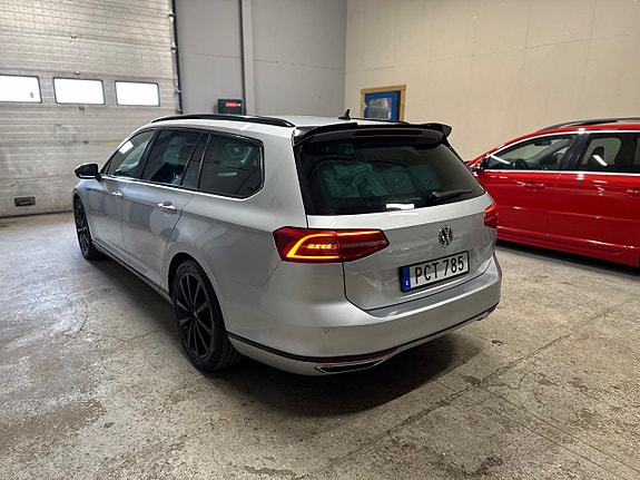Volkswagen Passat 5 of 5