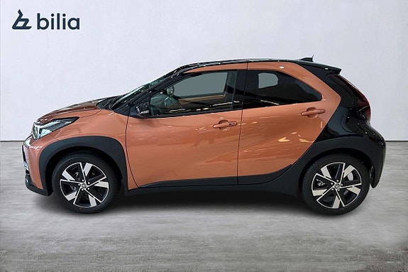 Toyota Aygo X 3 of 5