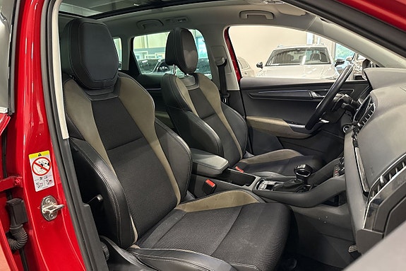 Skoda Karoq 21 of 27