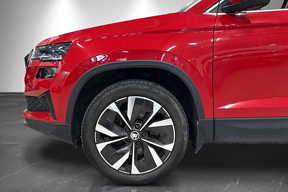Skoda Karoq 2 of 5