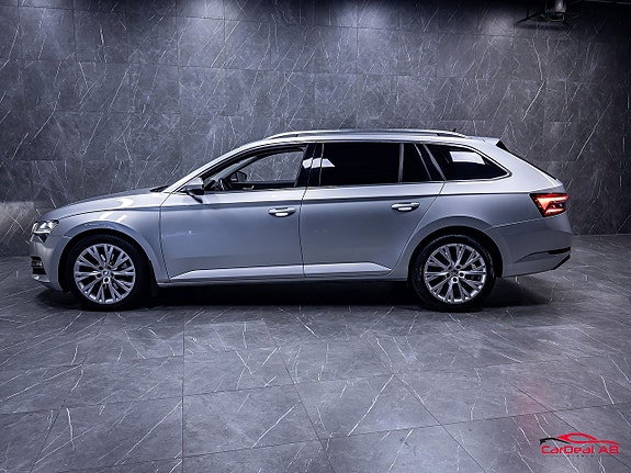 Skoda Superb 4 of 5