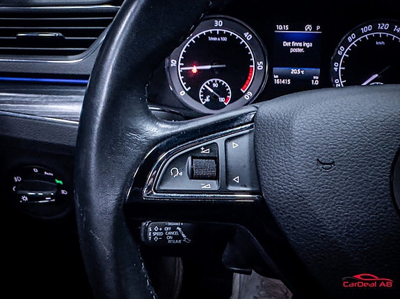 Skoda Superb 21 of 30