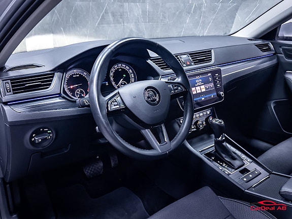 Skoda Superb 12 of 30