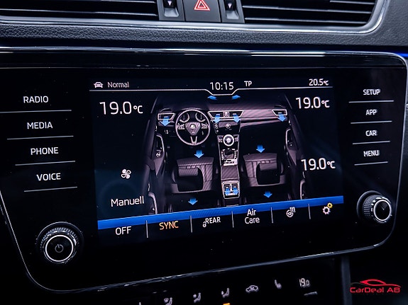 Skoda Superb 28 of 30
