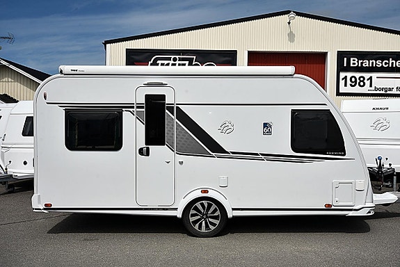 Knaus 450 FU Südwind 60 Years, dubbelbädd 2 of 5