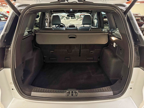 Ford Kuga 6 of 7
