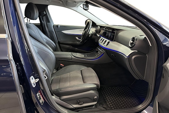 Mercedes-Benz E300 de 9 of 10