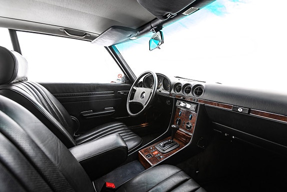 Mercedes-Benz SLR 17 of 28