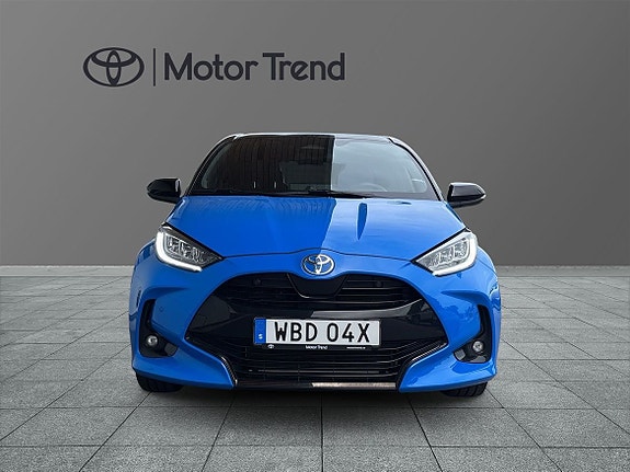 Toyota Yaris 6 of 16