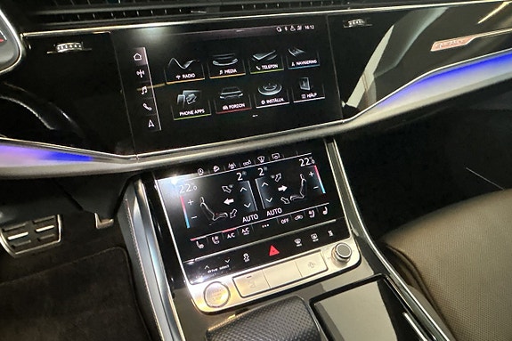 Audi Q8 26 of 30