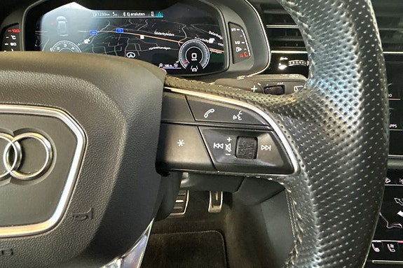 Audi Q8 27 of 30