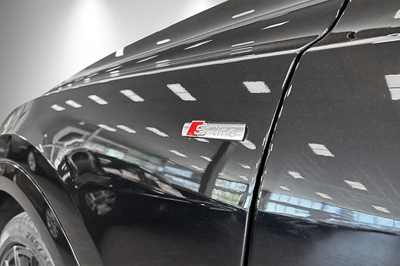 Audi Q8 13 of 30
