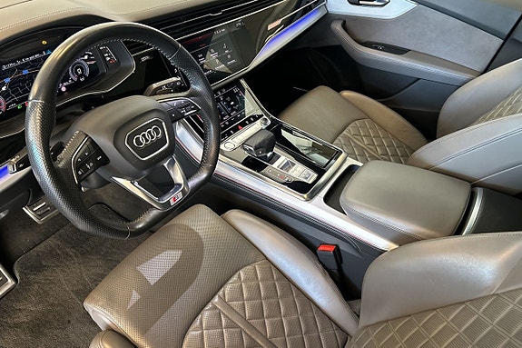 Audi Q8 17 of 30
