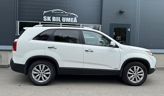 Kia Sorento 9 of 16