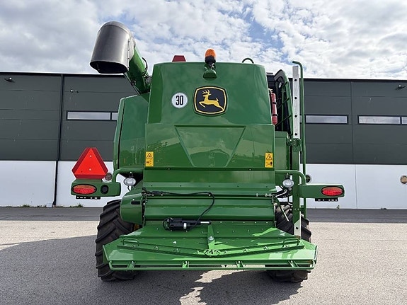 John Deere T 560 i 4 of 7