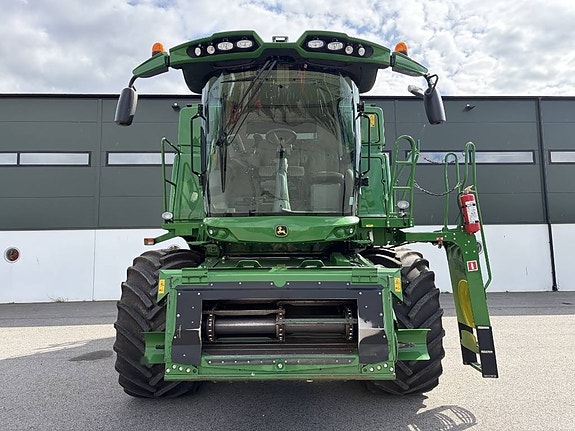John Deere T 560 i 3 of 7