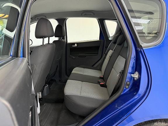 Mitsubishi Colt 10 of 10