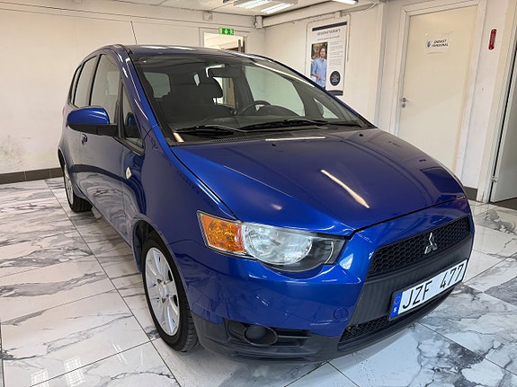 Mitsubishi Colt 2 of 5