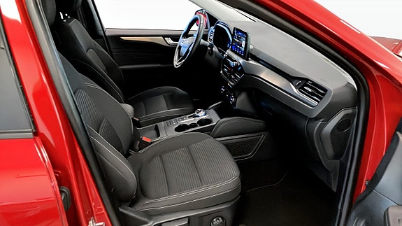 Ford Kuga 3 of 5