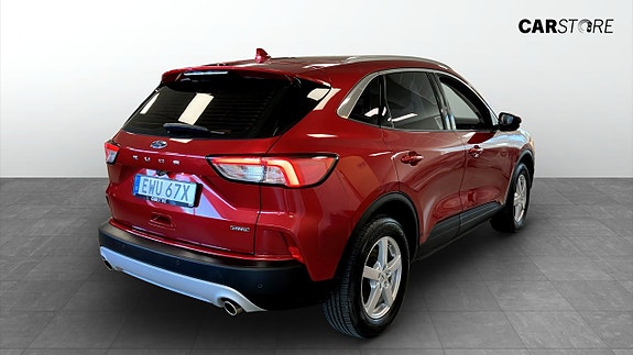 Ford Kuga 2 of 5