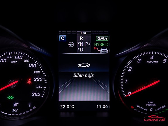 Mercedes-Benz C350 22 of 30
