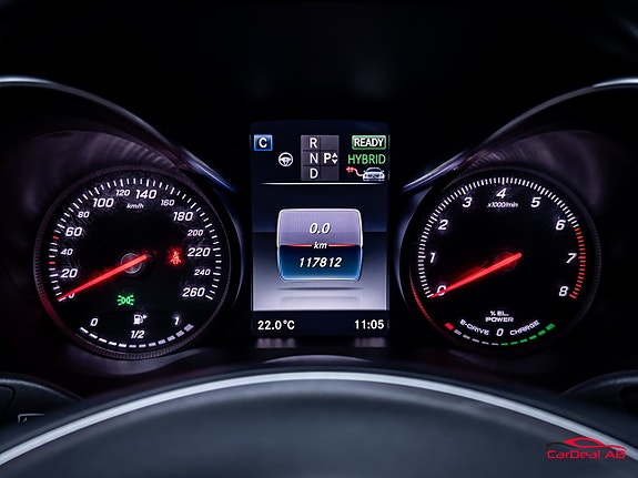 Mercedes-Benz C350 21 of 30