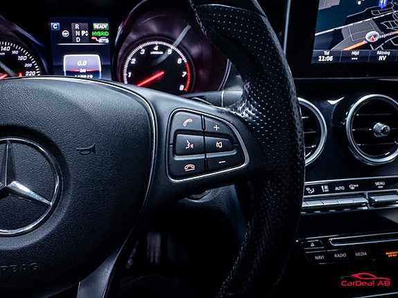 Mercedes-Benz C350 24 of 30