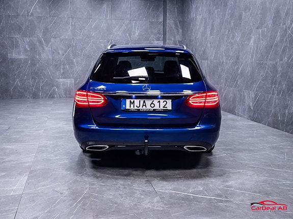 Mercedes-Benz C350 6 of 30